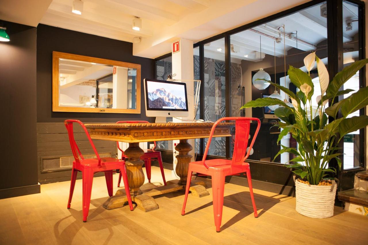 Eco Boutique Hostal Grau Barcelone Extérieur photo